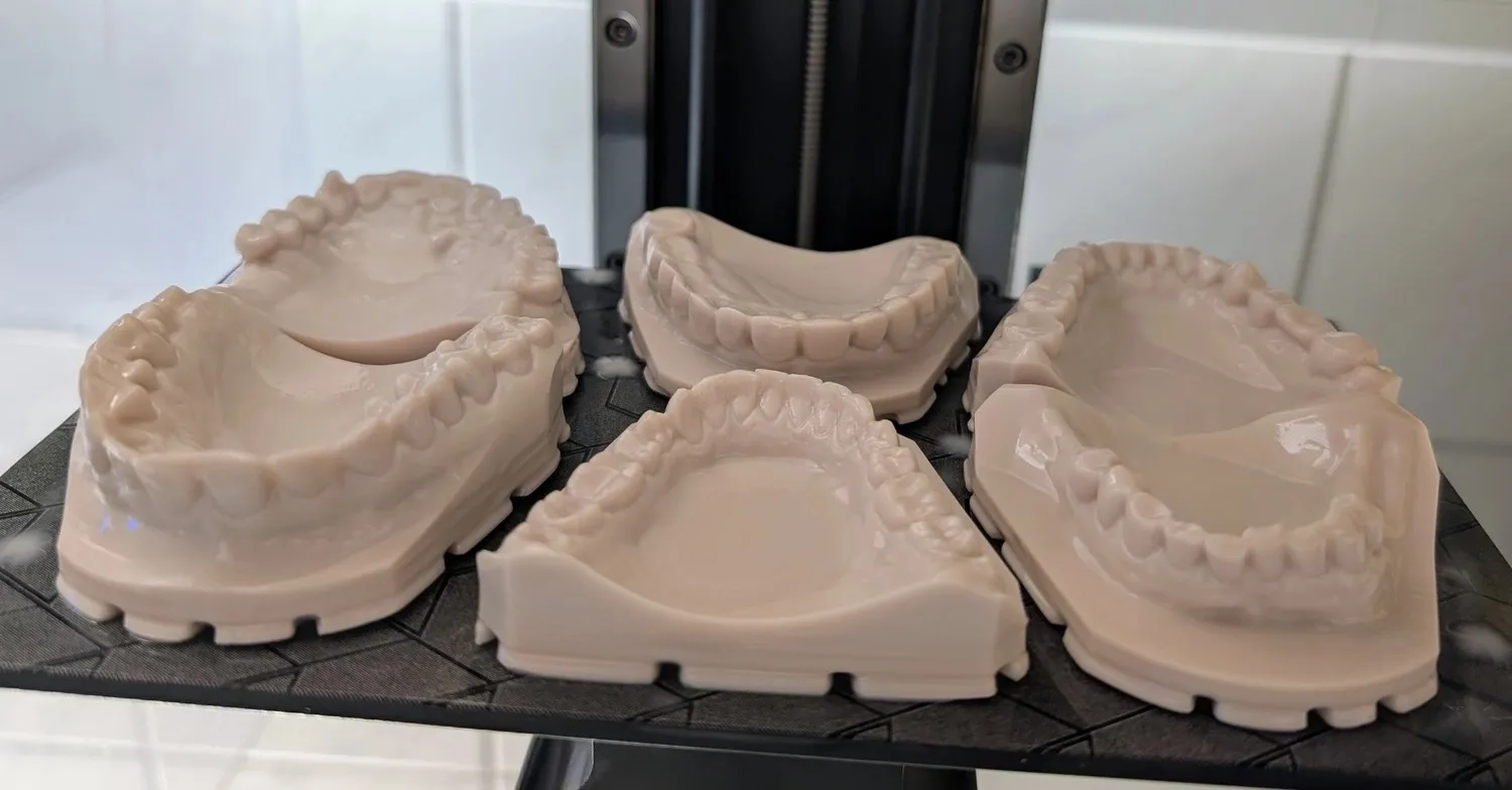 R&V Qualitätszahntechnik - Dentallabor - Anti-Schnarch-Mundstück